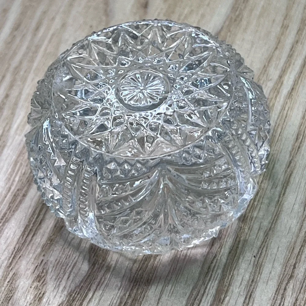 Antique EAPG Pressed Glass Open Salt Cellar – Daisy Fan Pattern – Late 1800s